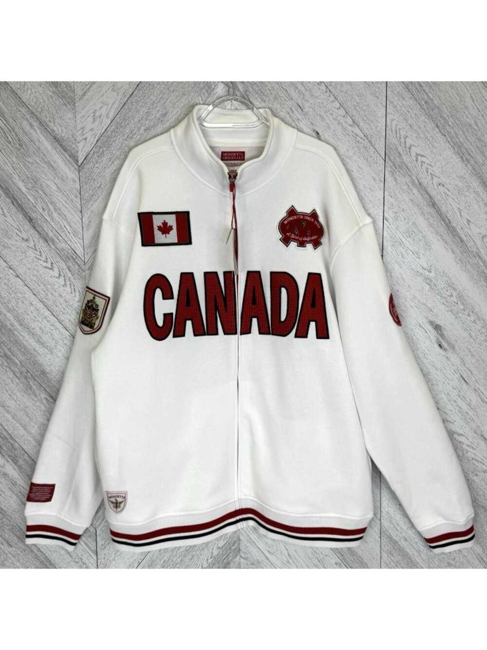 NWT Mondetta Canada Full Zip Fleece Jacket White Mens 2XL XXL Applique Flag